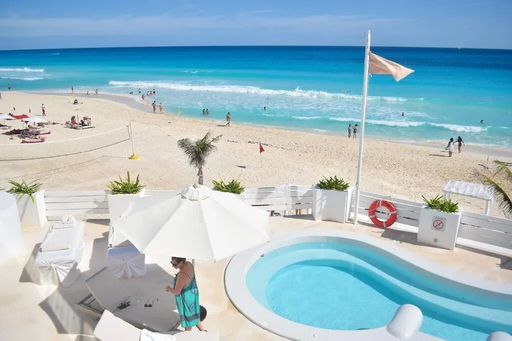 Estudio 4 Sobre Playa, Alberca, Gimnasio, Jacuzzi Cancun