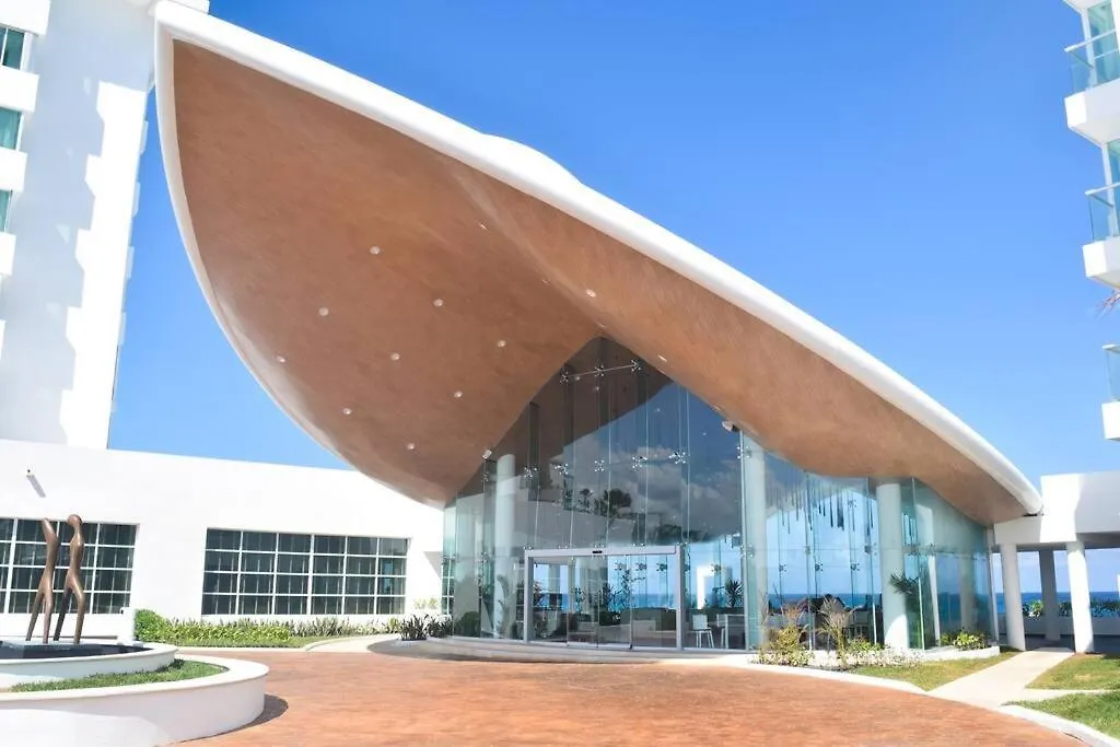 Daire Estudio 4 Sobre Playa, Alberca, Gimnasio, Jacuzzi Cancun